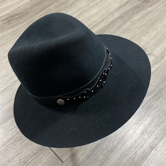 Rag & Bone Black Floppy Brim Fedora w/ Leather Scroll Band & Silver Studs size S - Picture 2 of 9